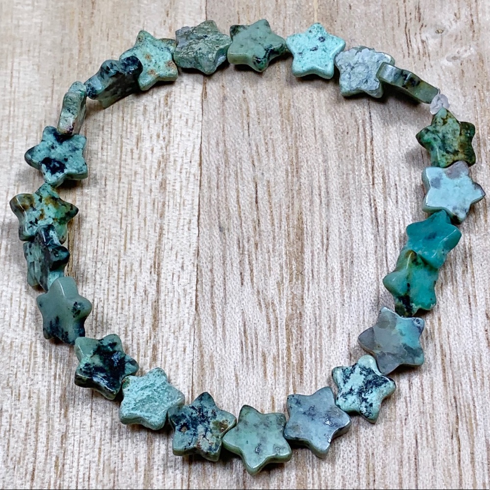 8mm Star-cut Turquoise Chakra Bracelet - Picture 5 of 9